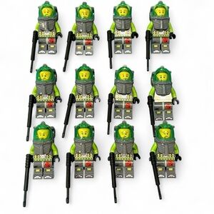Lot of 16 LEGO Atlantis Minifigures – Divers & Sea Explorers